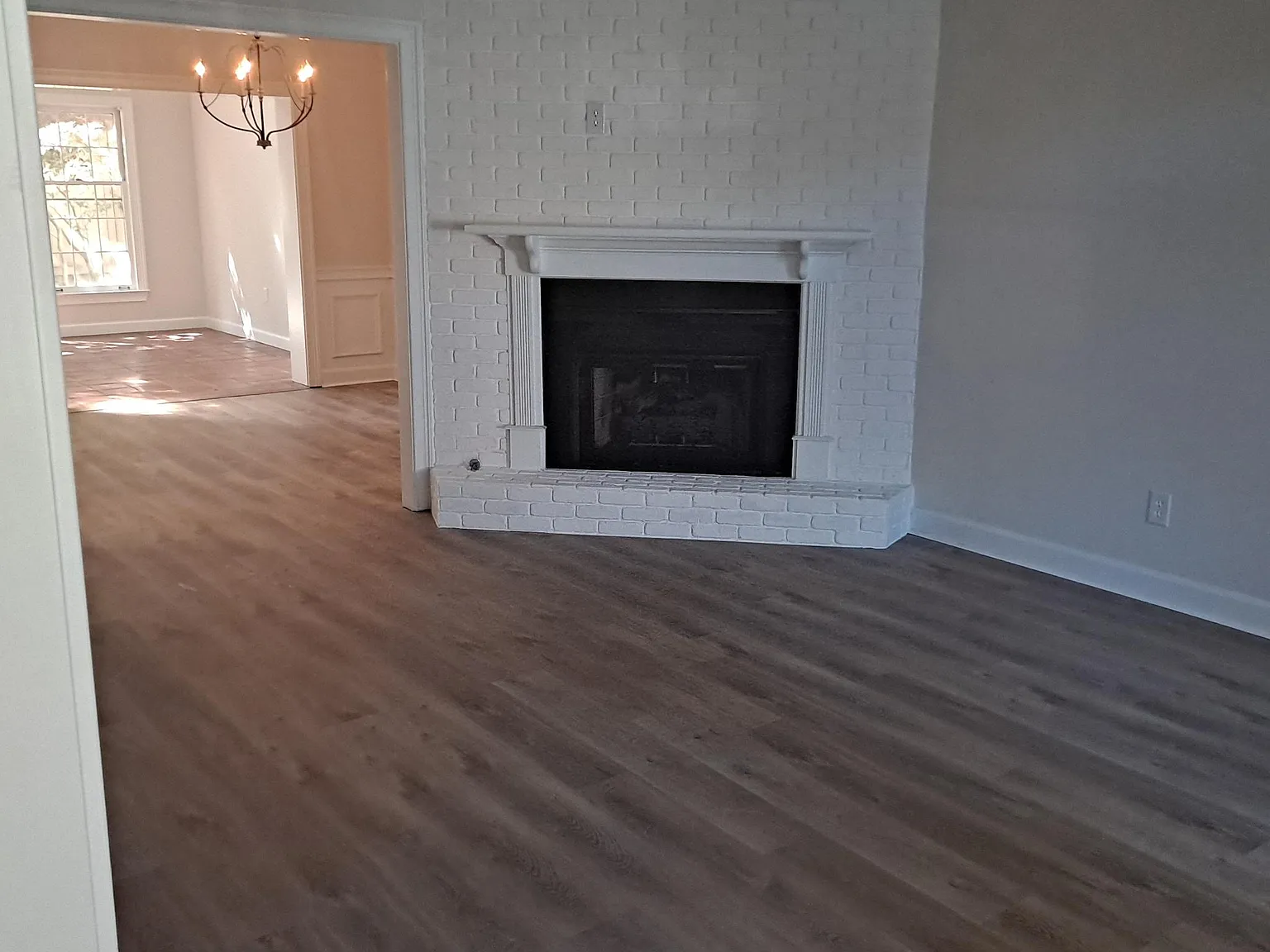 3 bed, 2.5 bath, 1830 sqft, $2,600 — Photo 3