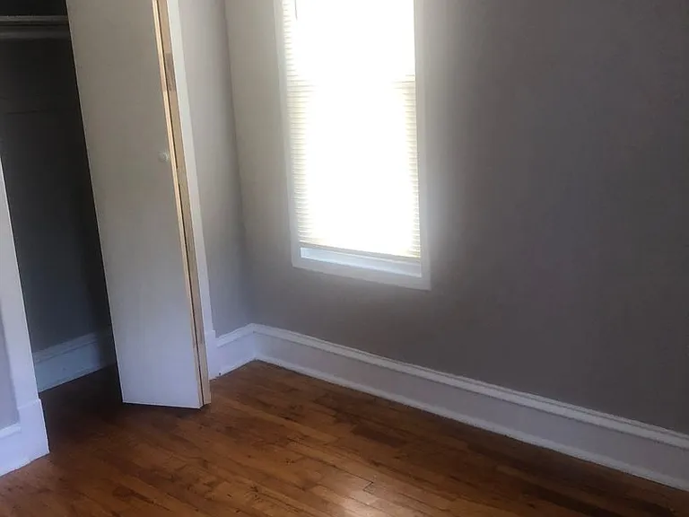 2941 Harriet Ave — Photo 5