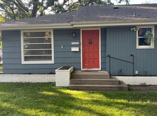 7508 Edgebrook Dr, Saint Louis Park, MN 55426