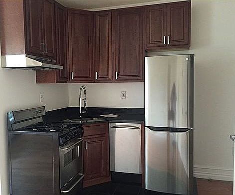 1st image of 35 Eastern Pkwy #L22