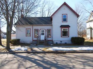 311 Laurel St, Reedsburg, WI 53959