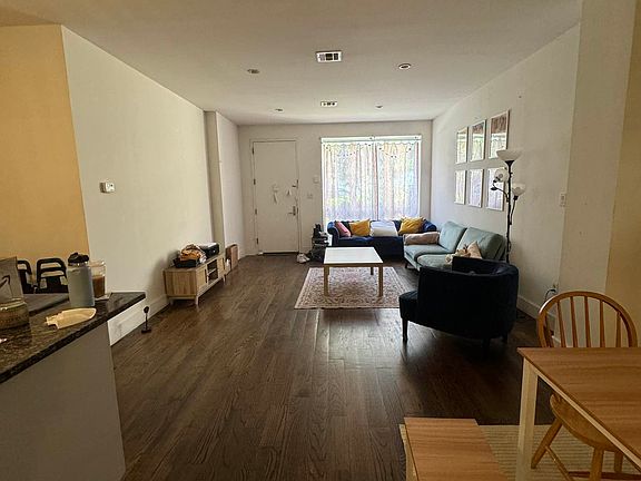 4th image of 1763 Dean St #1