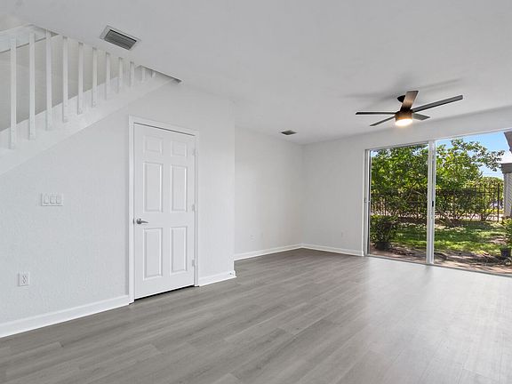 5th image of 4140 Napoli Lake Dr