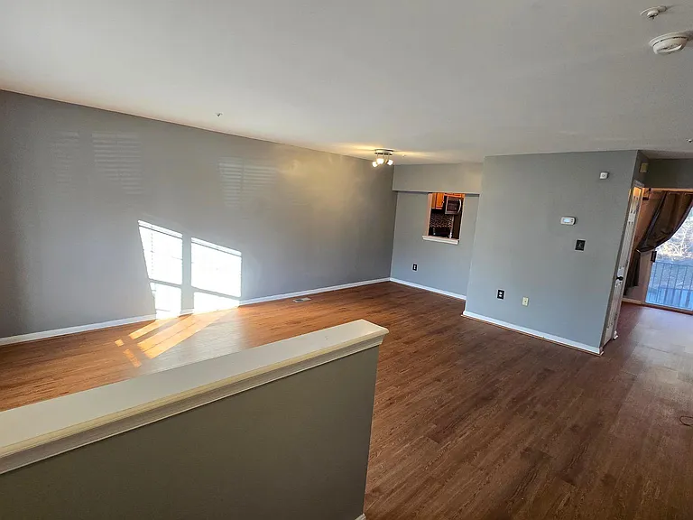 6565 Ronald Rd — Photo 2