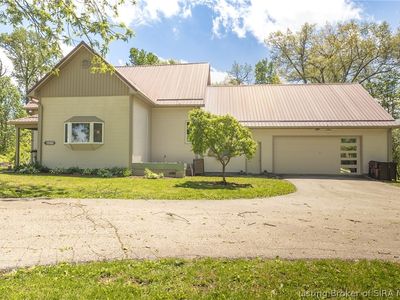 2041 W Walnut Ridge Road, Salem, IN, 47167