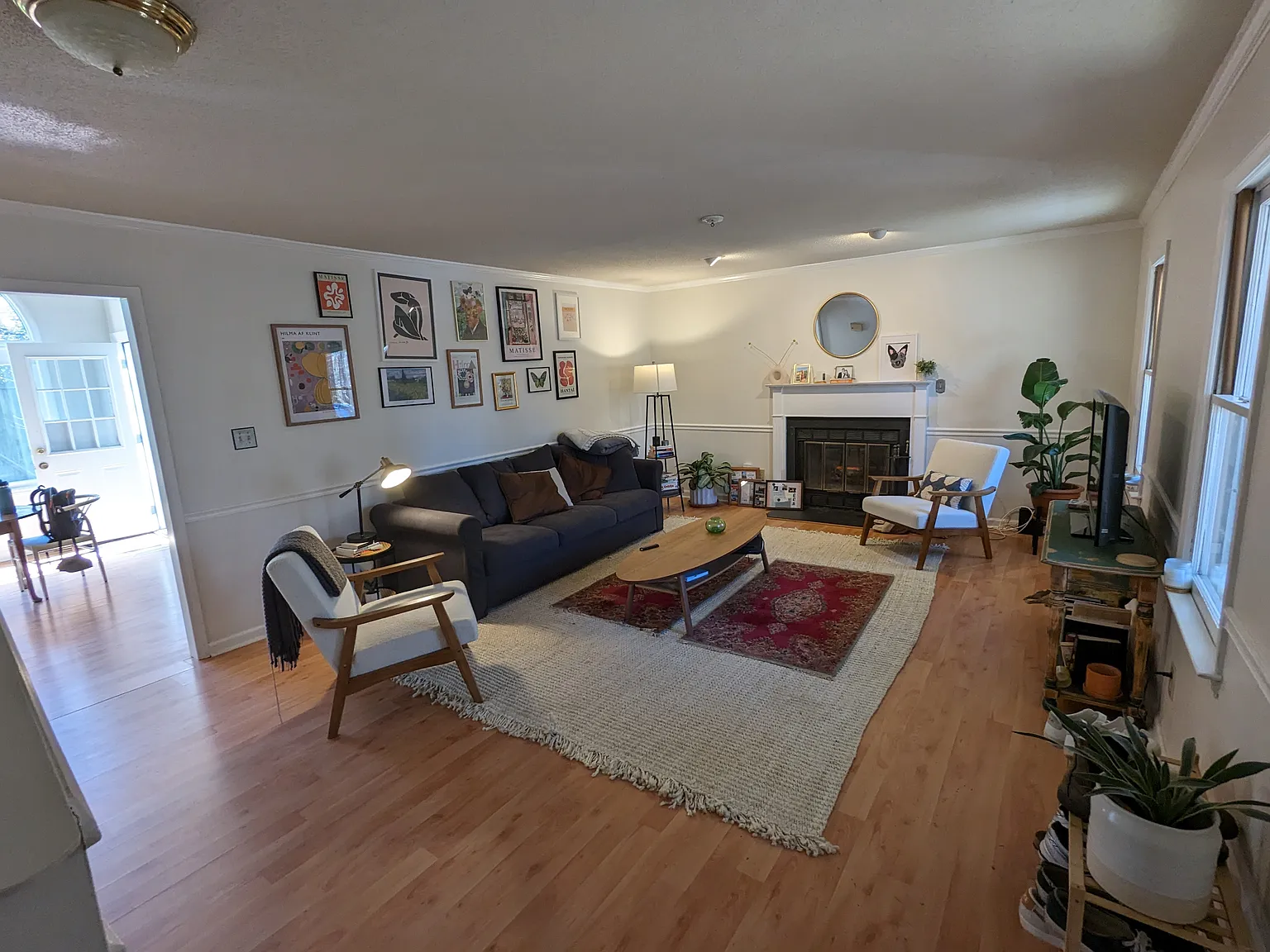 Stuart Dr, Durham — Photo 2