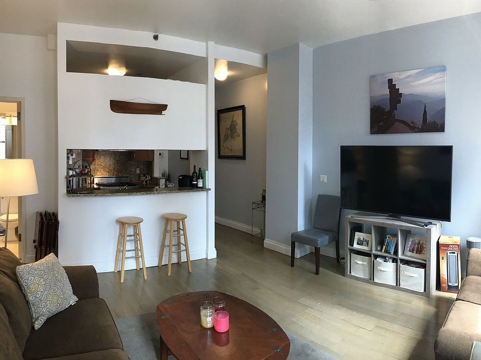 1st image of 21-23 S William St #4E