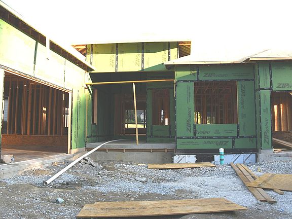 4th image of 21020 Thornborough Dr