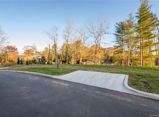 4 Malvern Walk #1, Asheville, NC 28806