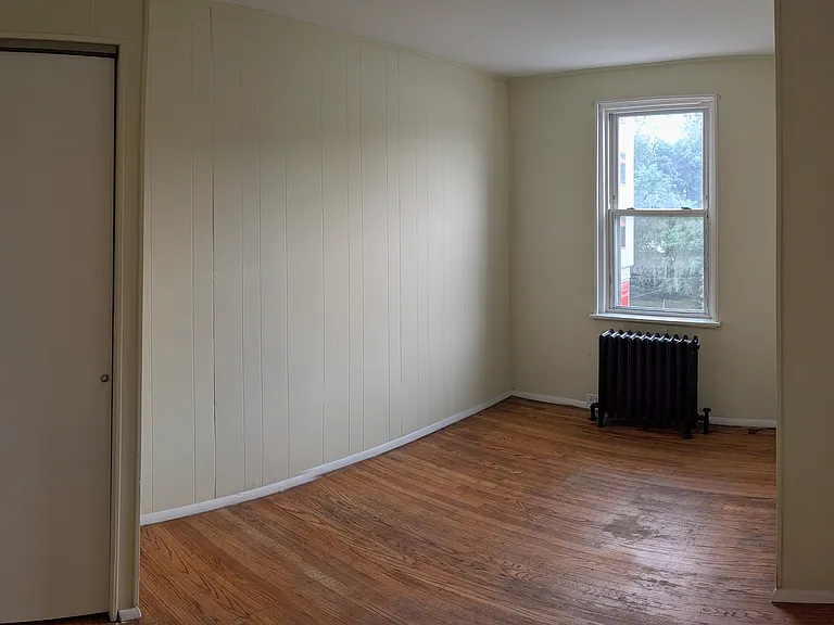 518 E Ashmead St — Photo 9