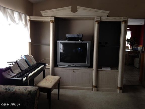 4th image of 6337 E COVINA Street