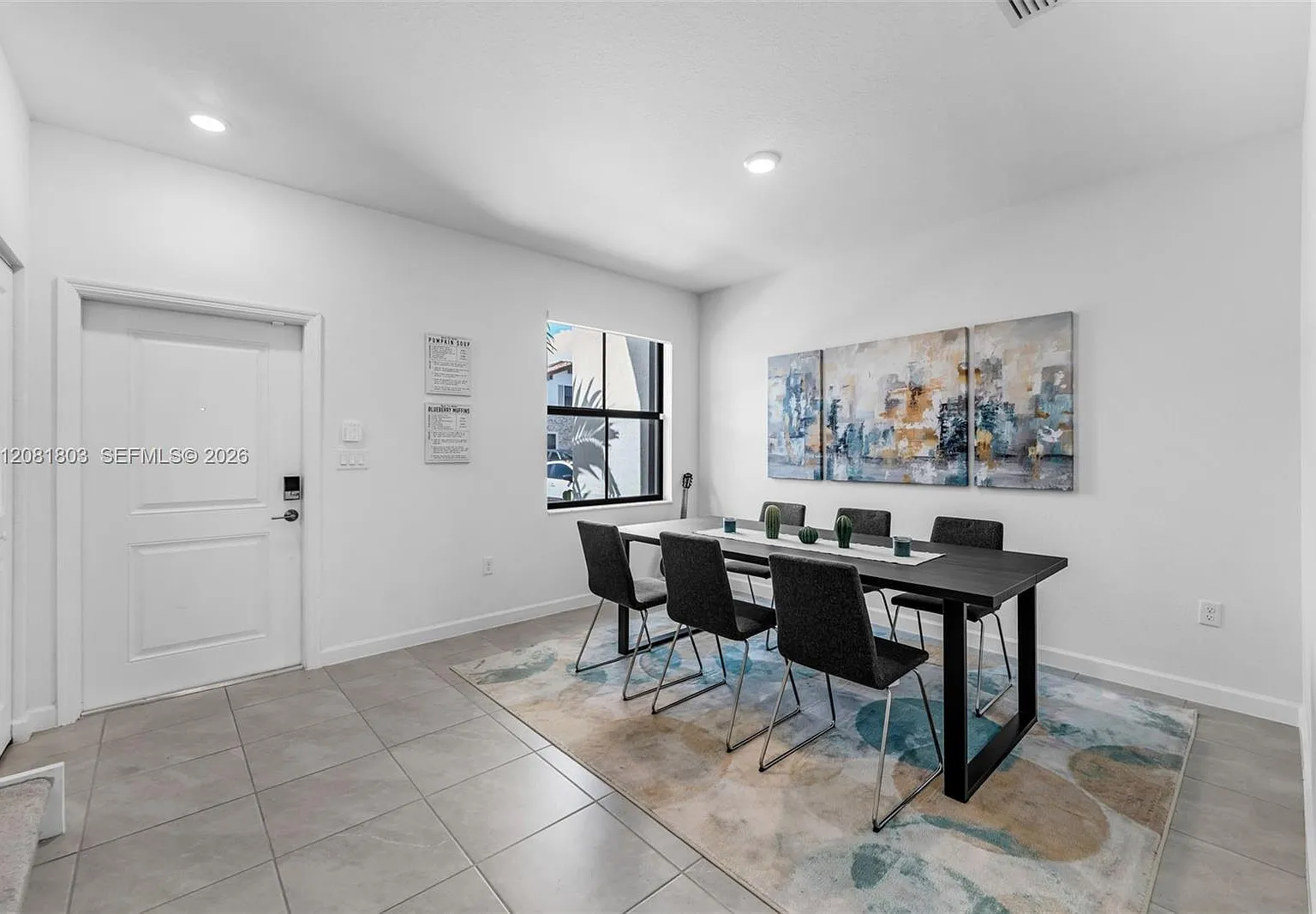 Silver Palm Residential H — Photo 3