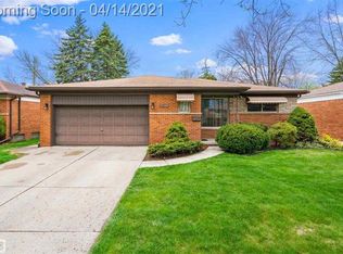 26023 Fairfield Ave, Warren, MI