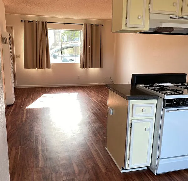 183 Brisco Rd #E — Photo 5