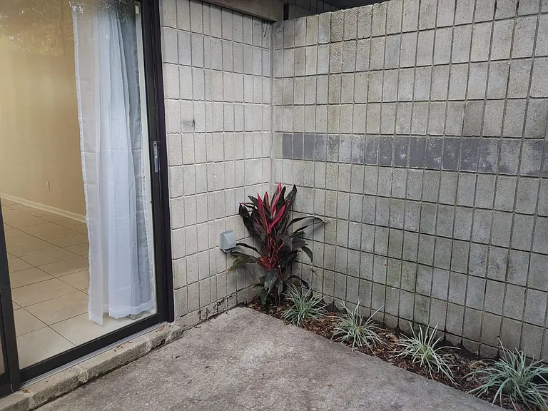 4405 SW 74th Ter #A — Photo 22