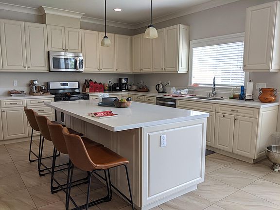 4th image of 4634 La Canada Blvd