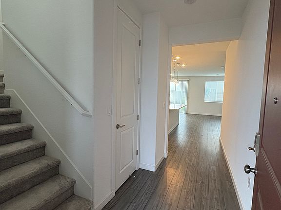 2nd image of 1795 Lacey Ave