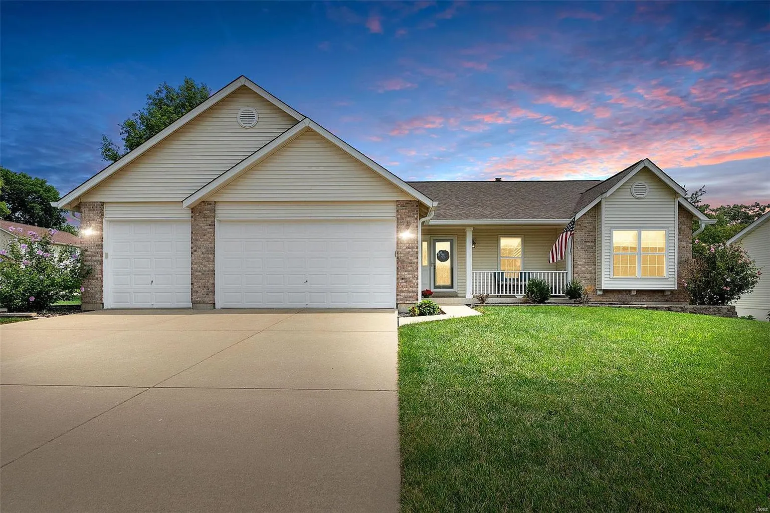 30 Pineshadow Ct photo 1