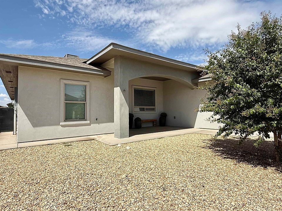 2nd image of 519 San Simon Dr