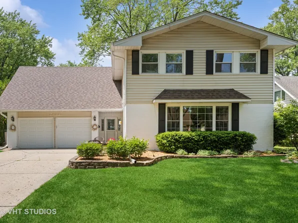 2151 Adams St, Rolling Meadows, IL 60008