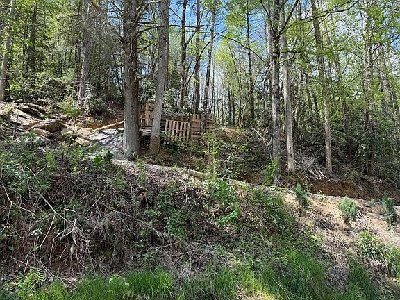 5th image of 675 Ed Graves Rd