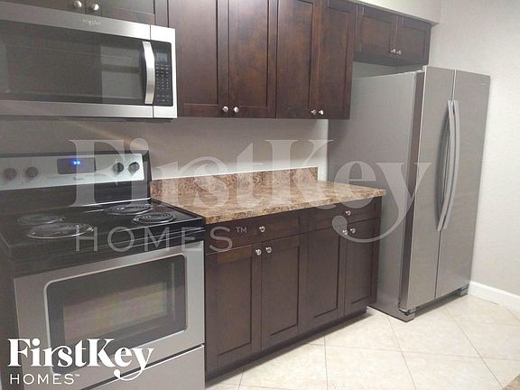 4th image of 3181 SW 22nd Ct