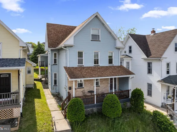 332 N 2nd St, Lehighton, PA 18235