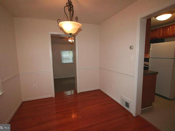 5th image of 2725 Fort Dr