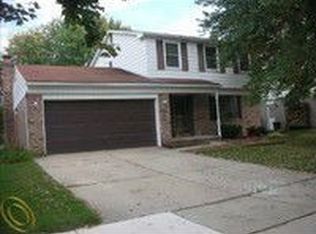 19601 Coachwood Rd, Riverview, MI 48193