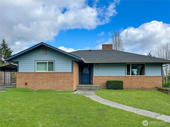 19544 53rd Avenue NE, Lake Forest Park, WA 98155