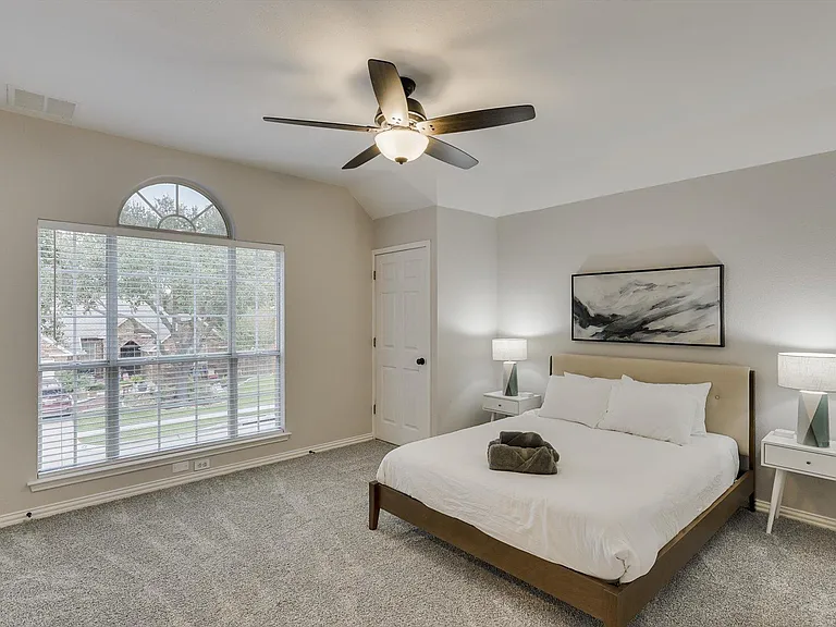 2313 Kingsley Dr — Photo 27