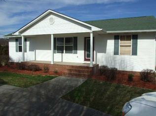502 E Old A J Hwy #J, Jefferson City, TN 37760