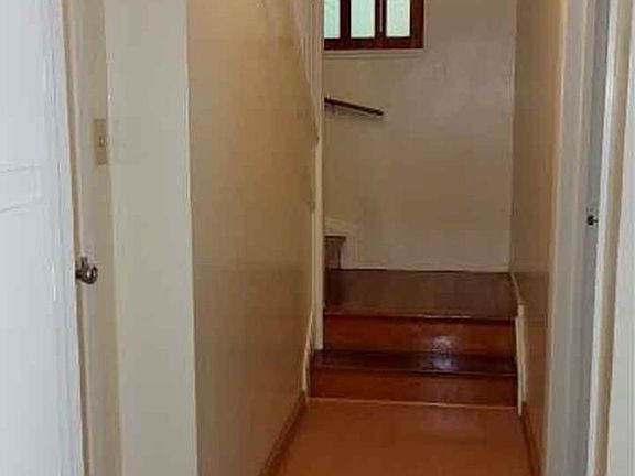 3rd image of 68 Canterbury Ave