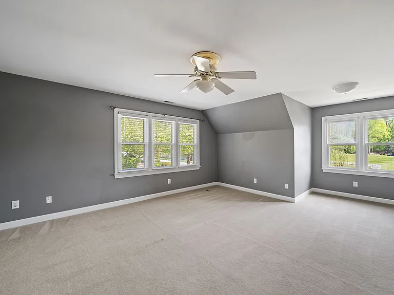 4601 Jamesford Dr — Photo 27