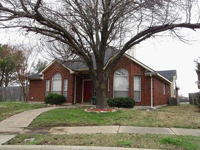 1st image of 3301 Cool Springs Cir