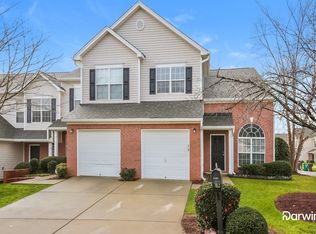 3997 Fountain Village Cir, High Point, NC 27265