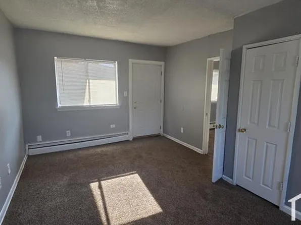 18711 Schoolcraft APT 8, Detroit, MI 48223