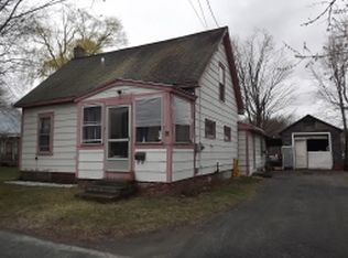 12 Tracy St, West Lebanon, NH 03784