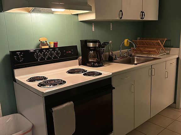 3rd image of 55 Stonecreek Dr