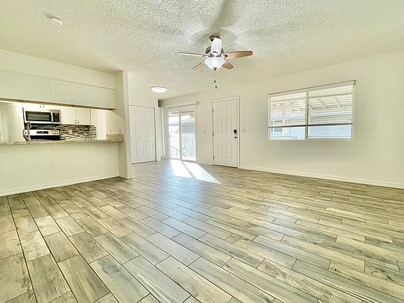 3rd image of 1048 N 85th Pl
