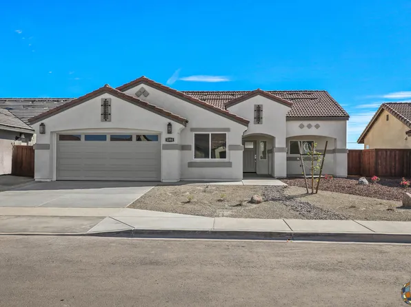 2384 Dale Ct, Imperial, CA 92251