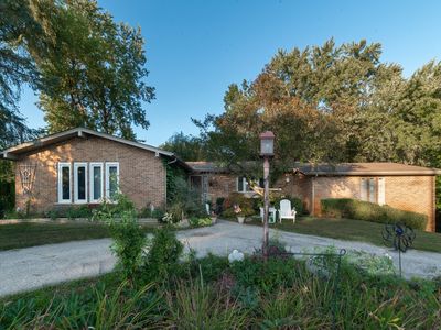 1800 Shankin Dr, Wolverine Lake, MI, 48390
