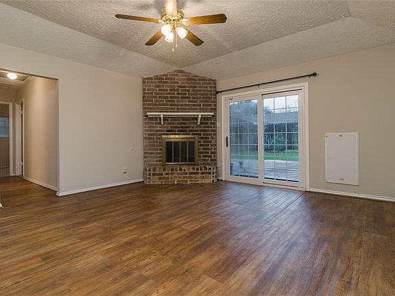 4th image of 5431 Dove Forest Ln