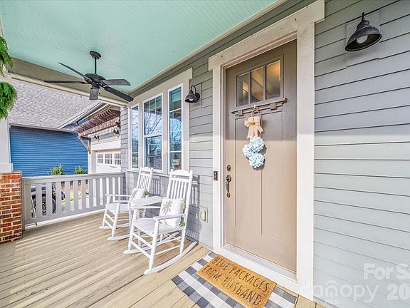 2nd image of 1521 Half Pint Loop