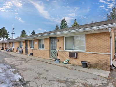 280 N Rose St, Mount Clemens, MI, 48043