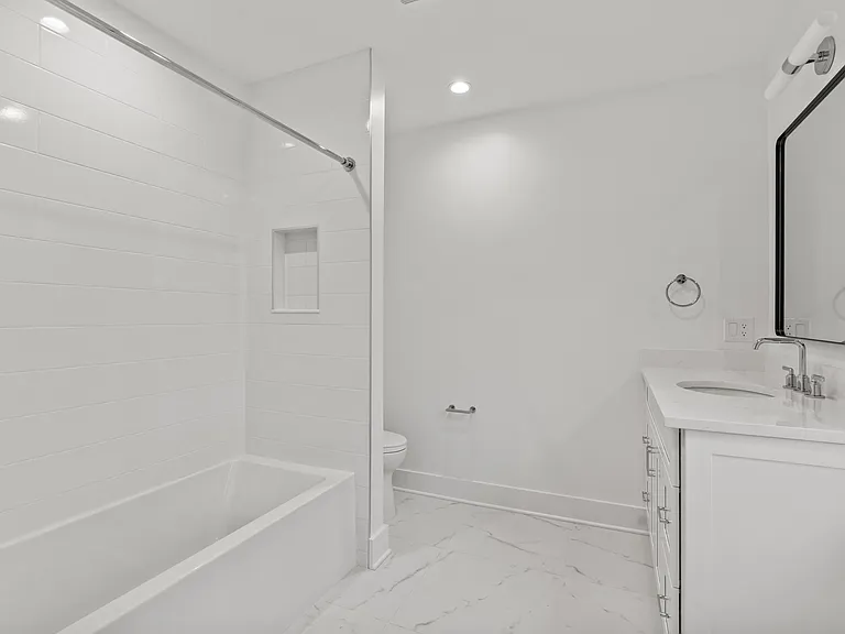 Guest Bathroom 2nd Floor with tub/shower.