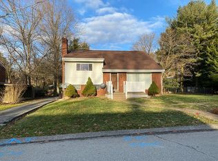 Nob Hill Dr, Murrysville, PA