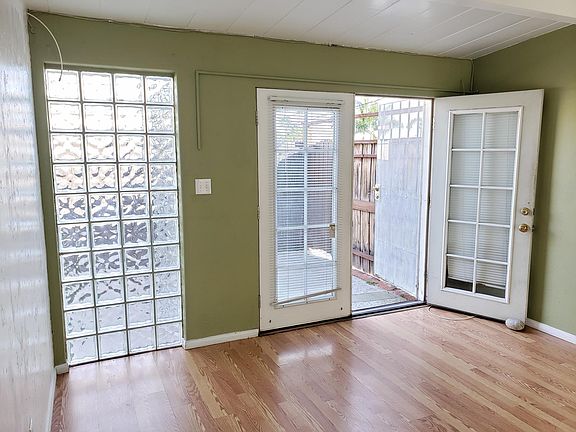 4th image of 2037 Grand Ave #5