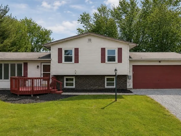 10960 Easton St NE, Alliance, OH 44601