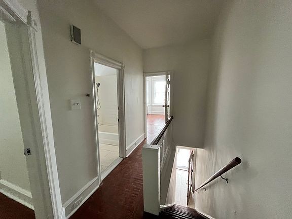 4th image of 142 W Olney Ave Floor 2